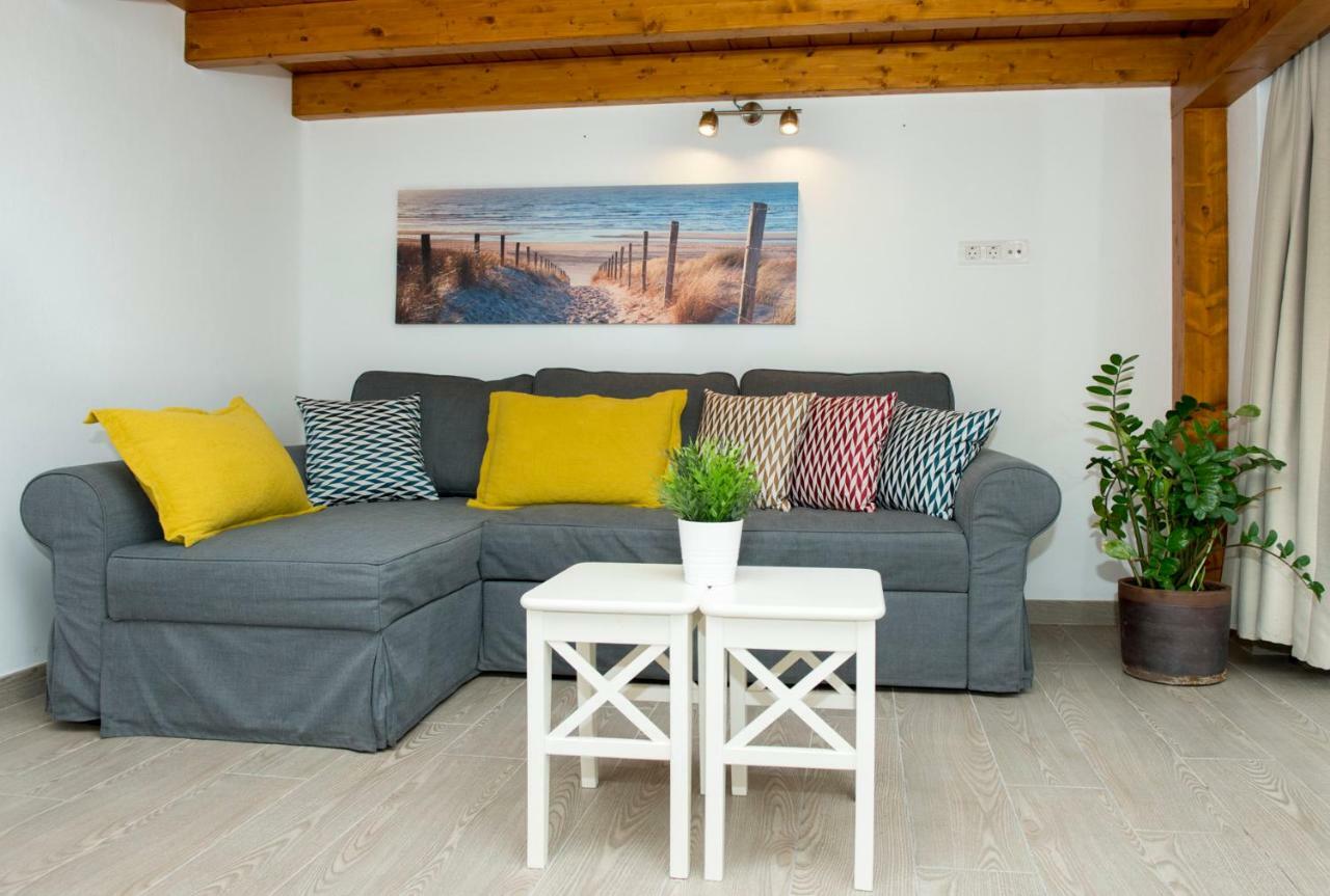 Famara. Marea Apartman Kültér fotó